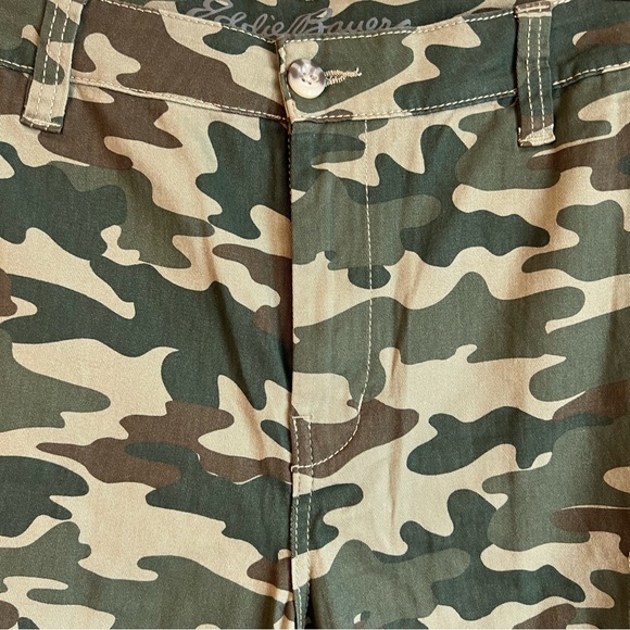 Eddie Bauer Twill Camouflage Shorts - Picture 6 of 6